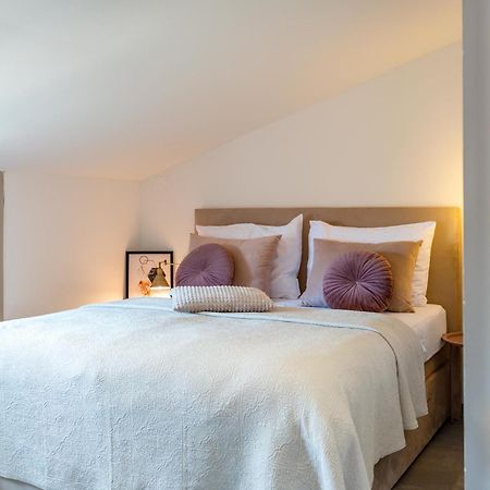 Danica Luxury Seaside Apartment شيبينيك المظهر الخارجي الصورة