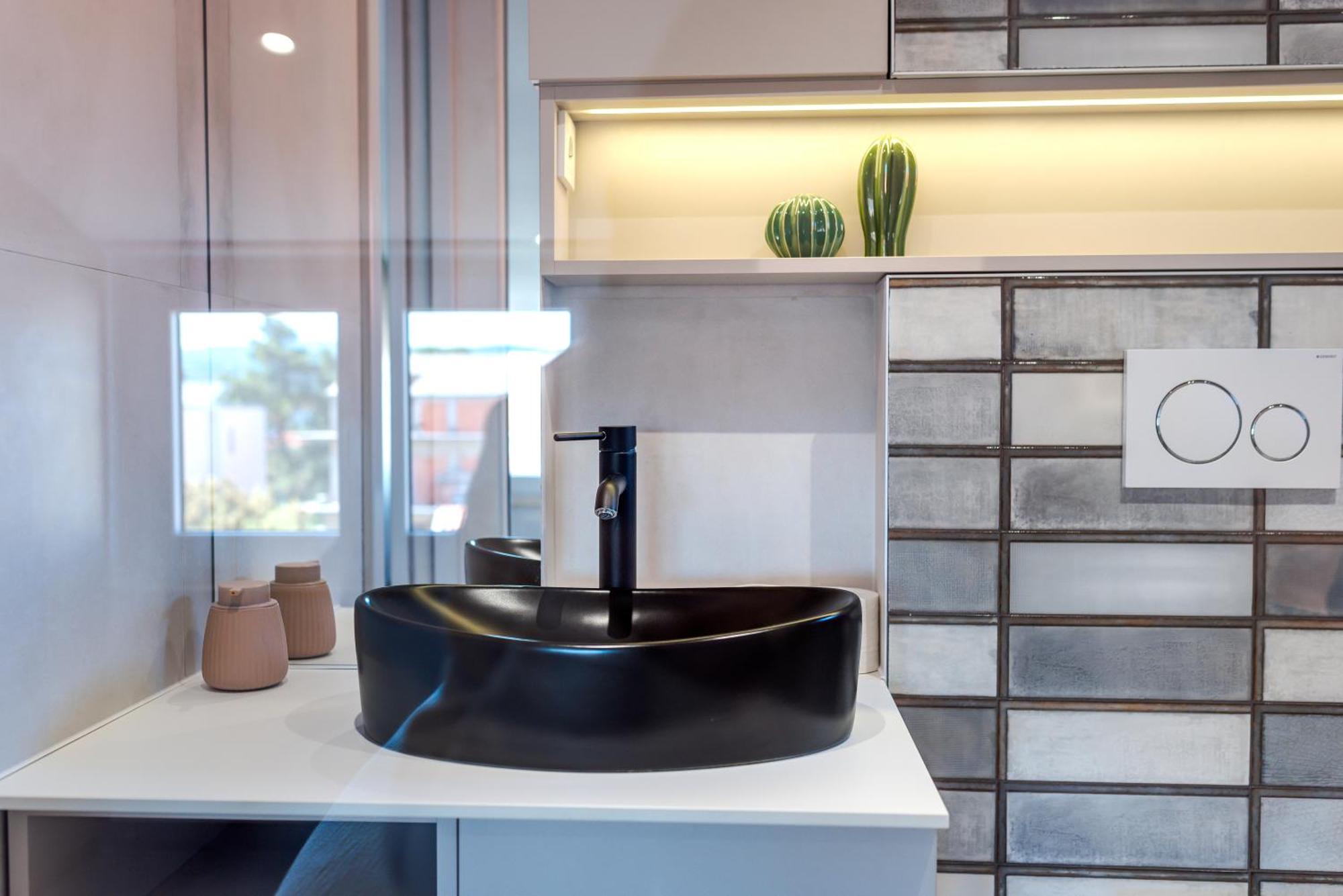 Danica Luxury Seaside Apartment شيبينيك المظهر الخارجي الصورة