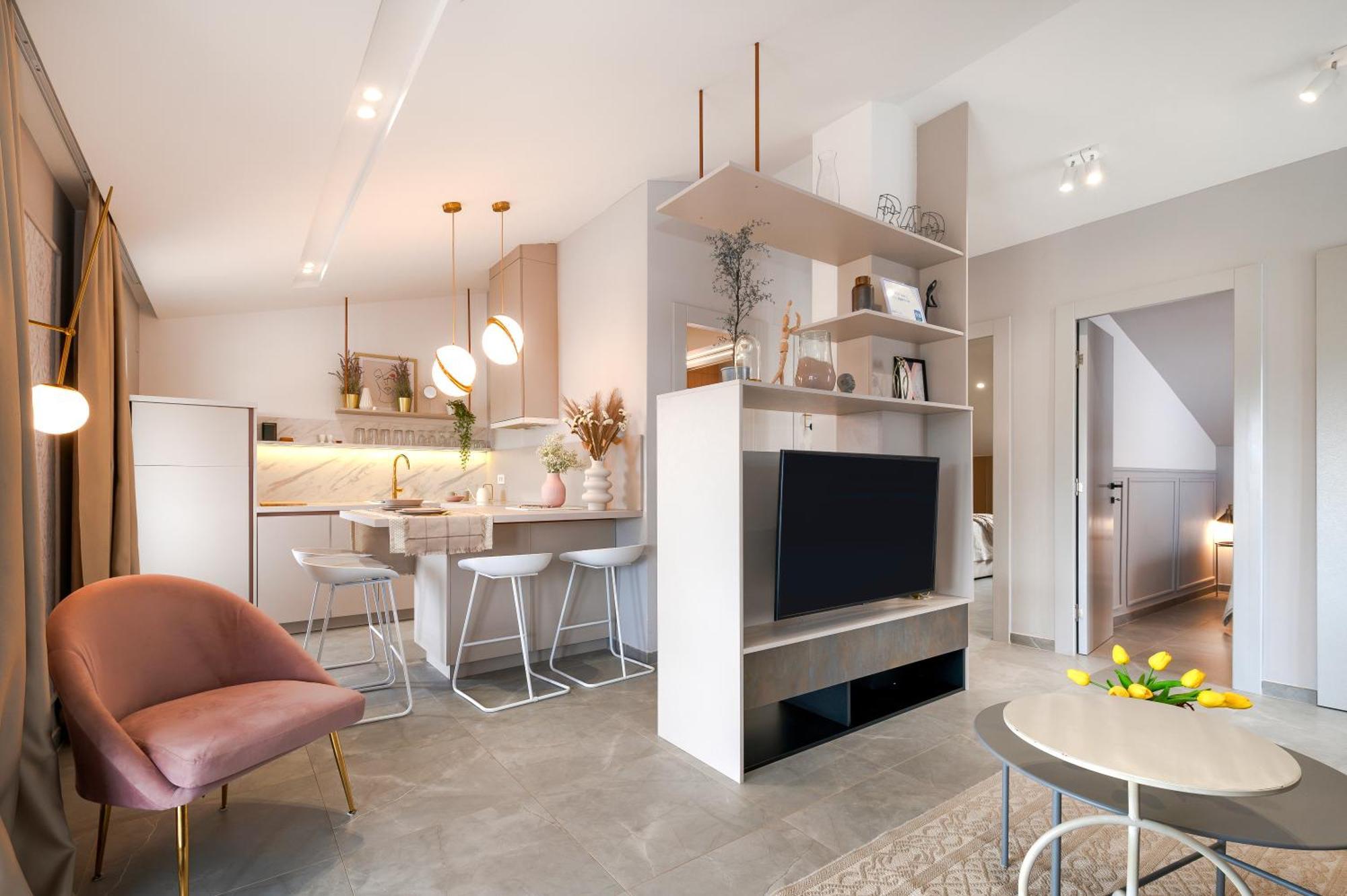 Danica Luxury Seaside Apartment شيبينيك المظهر الخارجي الصورة